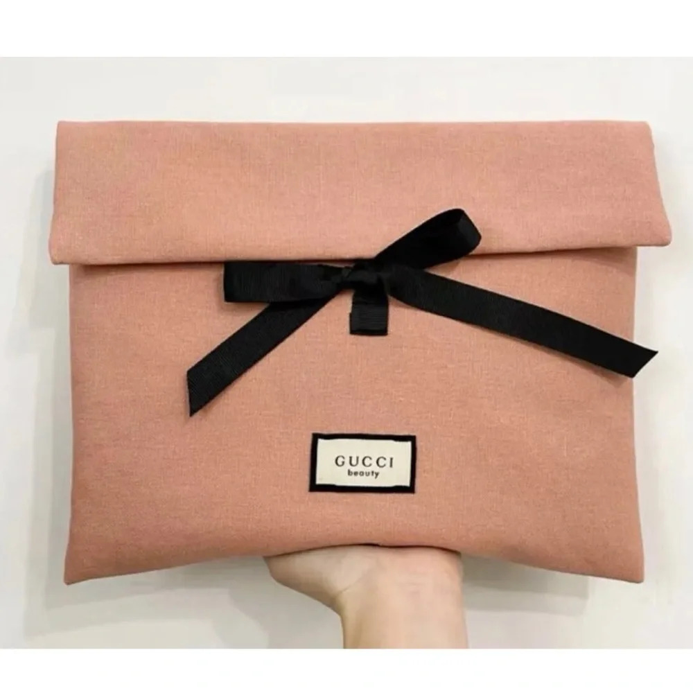 Gucci Guilty Love Edition Beauty Fabric Ribbon Pouch/Pochette Bag NEW